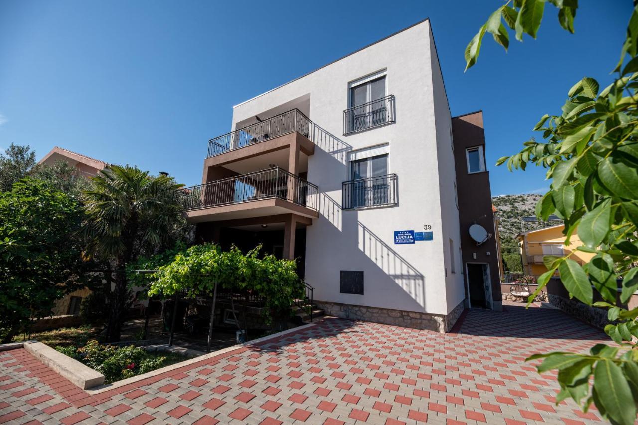 Apartment Lucija Starigrad Paklenica