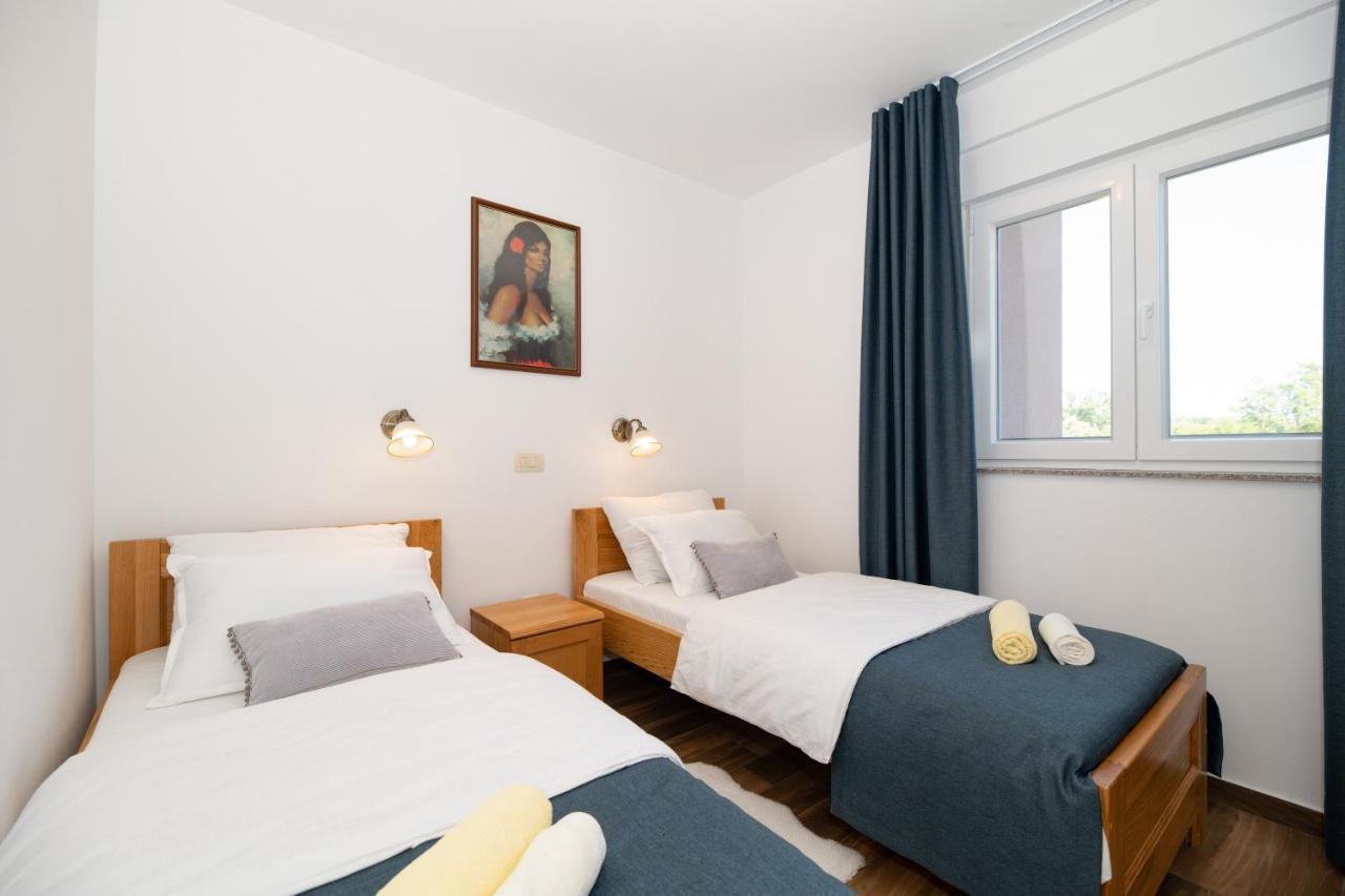 Apartment Lucija