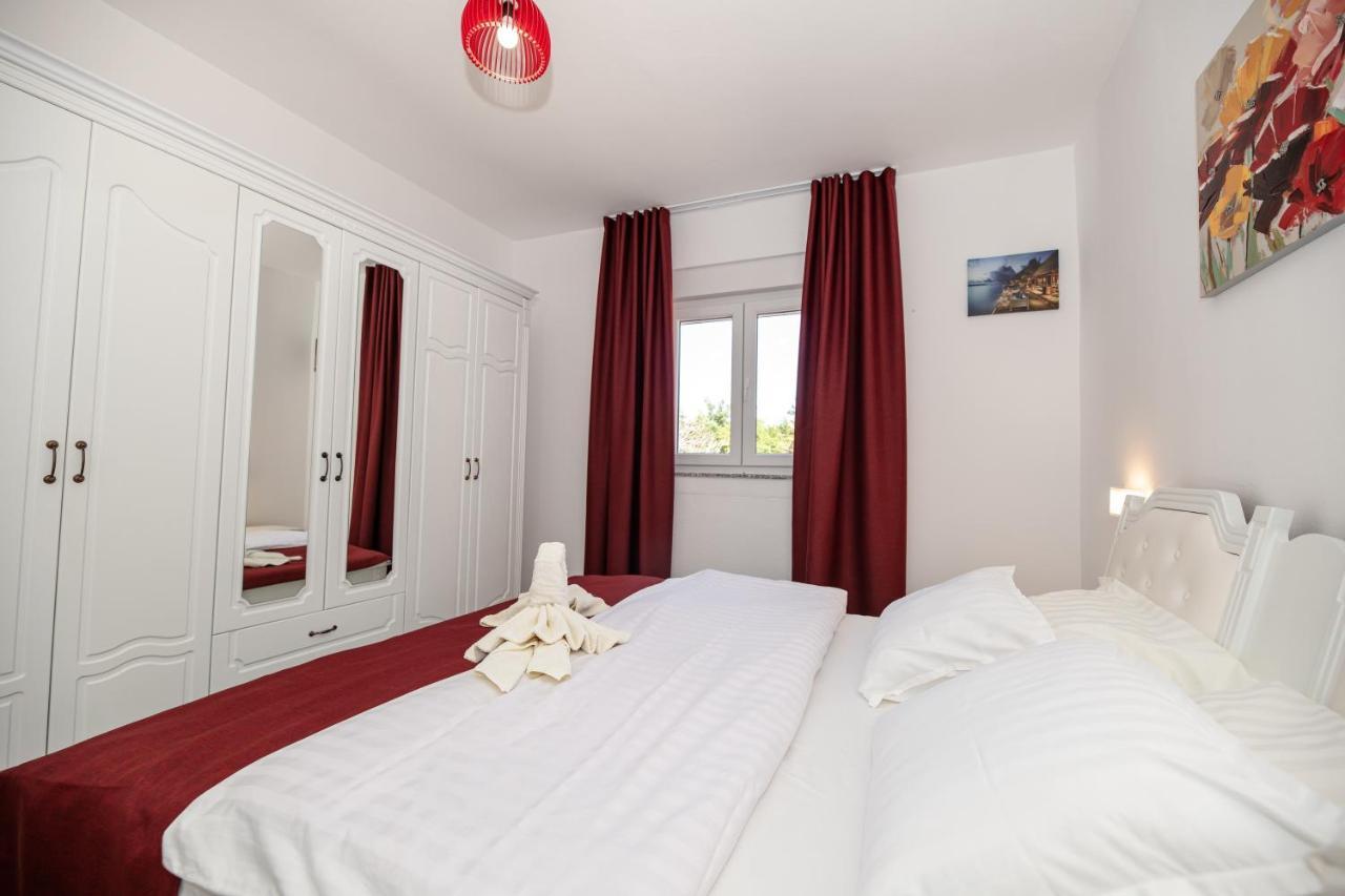 Apartment Lucija Starigrad Paklenica